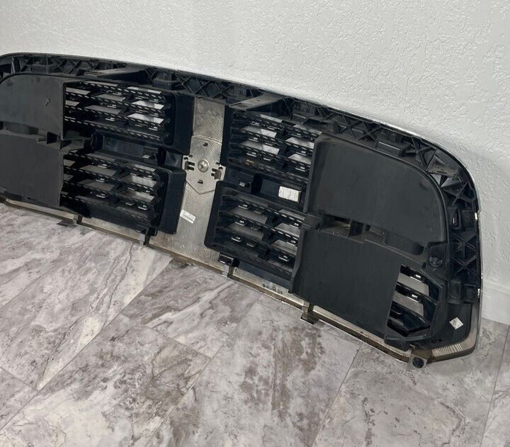 2013-18 Dodge Ram 1500 Front Hood Bumper Grille