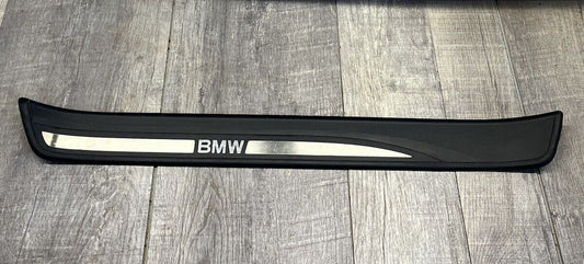 2007-11 BMW E90 E91 328i Front Left Driver Side Door Scuff Trim Panel OEM