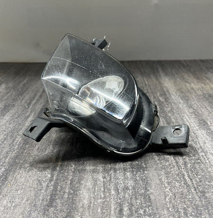 2009-11 BMW E90 E91 328i Front Right Passenger Fog Light Lamp Lower Foglight OEM