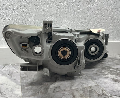 2012-14 Toyota Camry Driver Side Headlight Halogen OEM