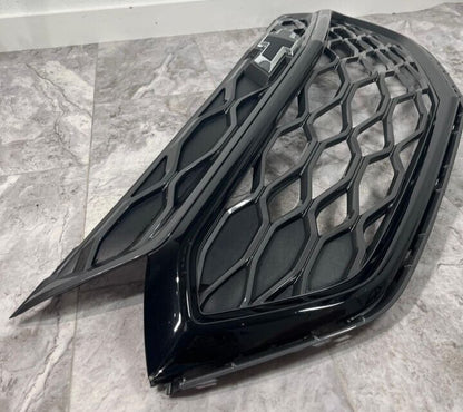 2018-21 Chevrolet Equinox Front Grill Trim OEM