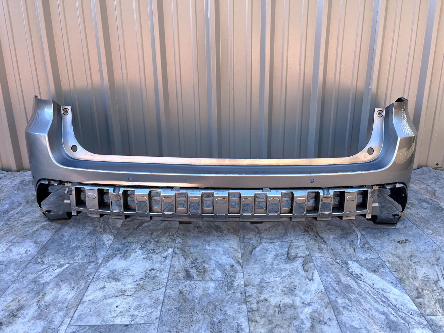 2014-18 Toyota Highlander Rear Bumper Cover OEM