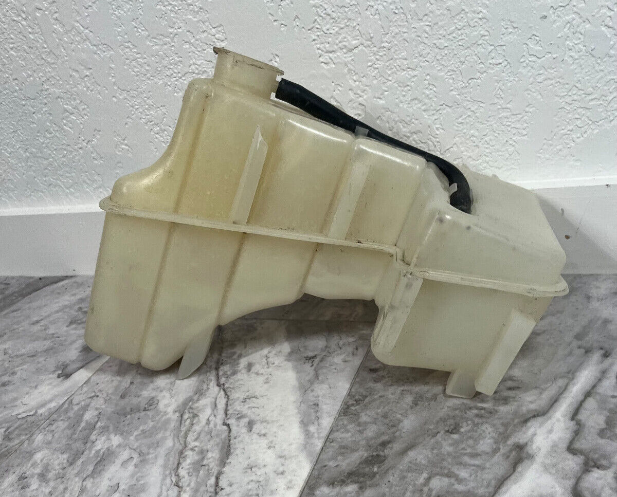2005-10 Dodge Chrysler 300 Radiator Coolant Recovery Reservoir