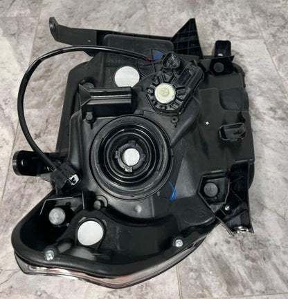 2014-17 Toyota Tundra Left Driver Side Headlight Halogen W/LED