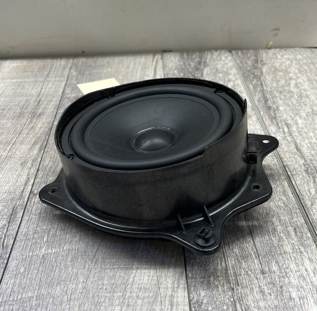 2010-13 Mercedes W221 S400 S550 Rear Left / Right Door Loud Speaker