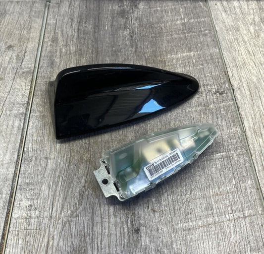 2006-11 BMW 3 Series 328i Radio Antenna Roof Shark Fin Cover OEM