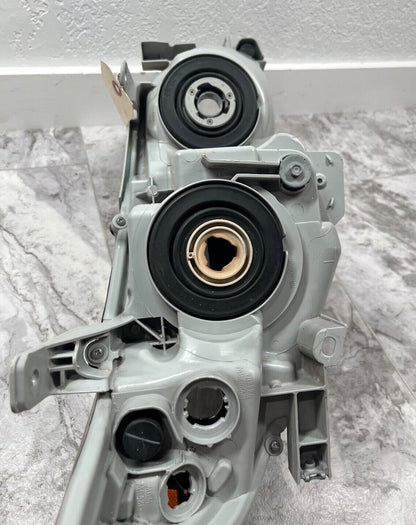 2012-14 Toyota Camry Driver Side Headlight Halogen OEM