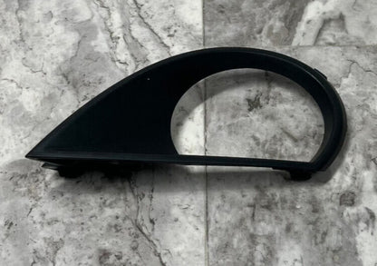 2010-15 Audi Q7 Right Fog Light Grille Trim Cover OEM