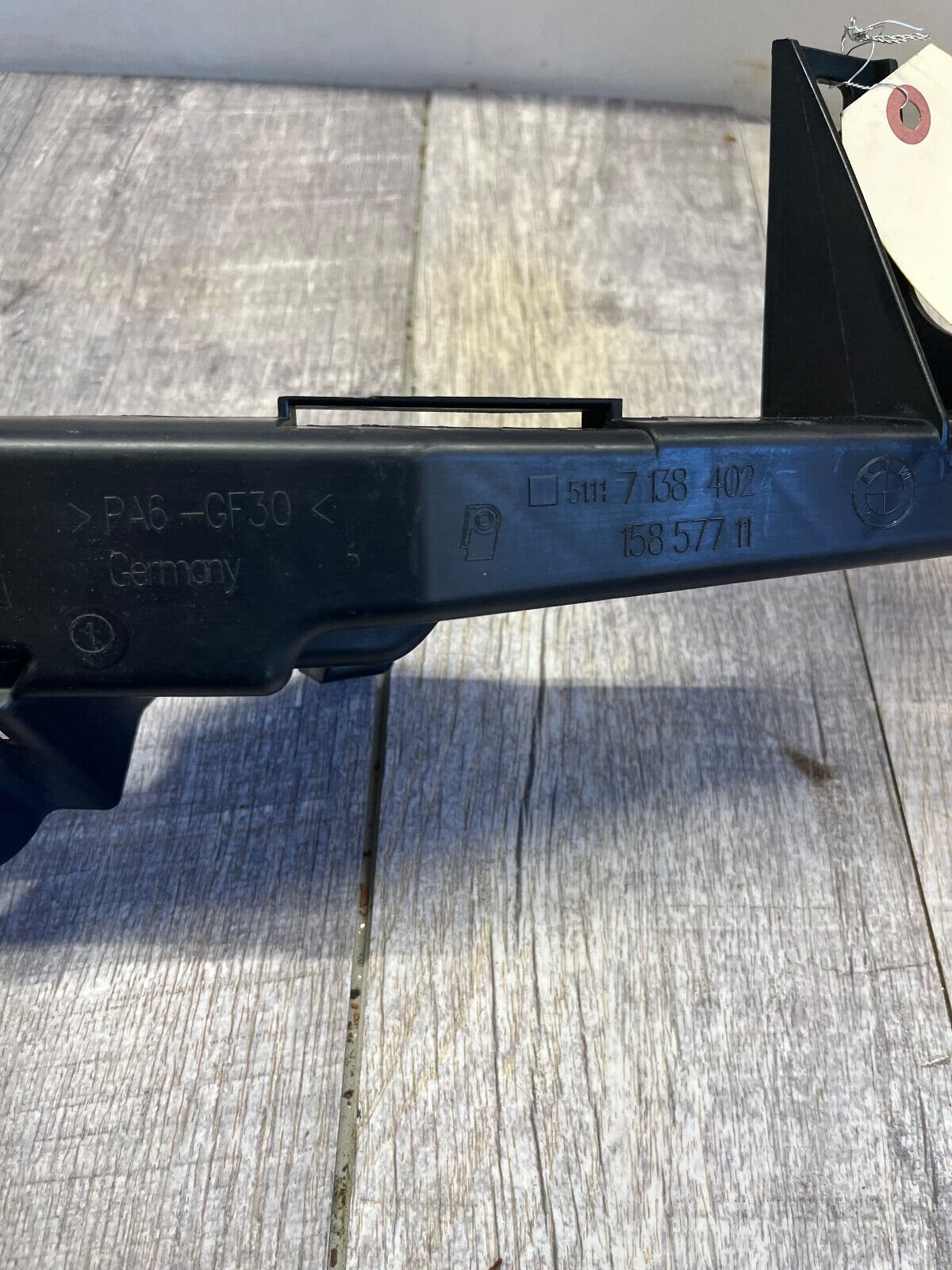 2009-12 BMW E90 328i 335i Right Headlight Carrier Support Mount Bracket OEM