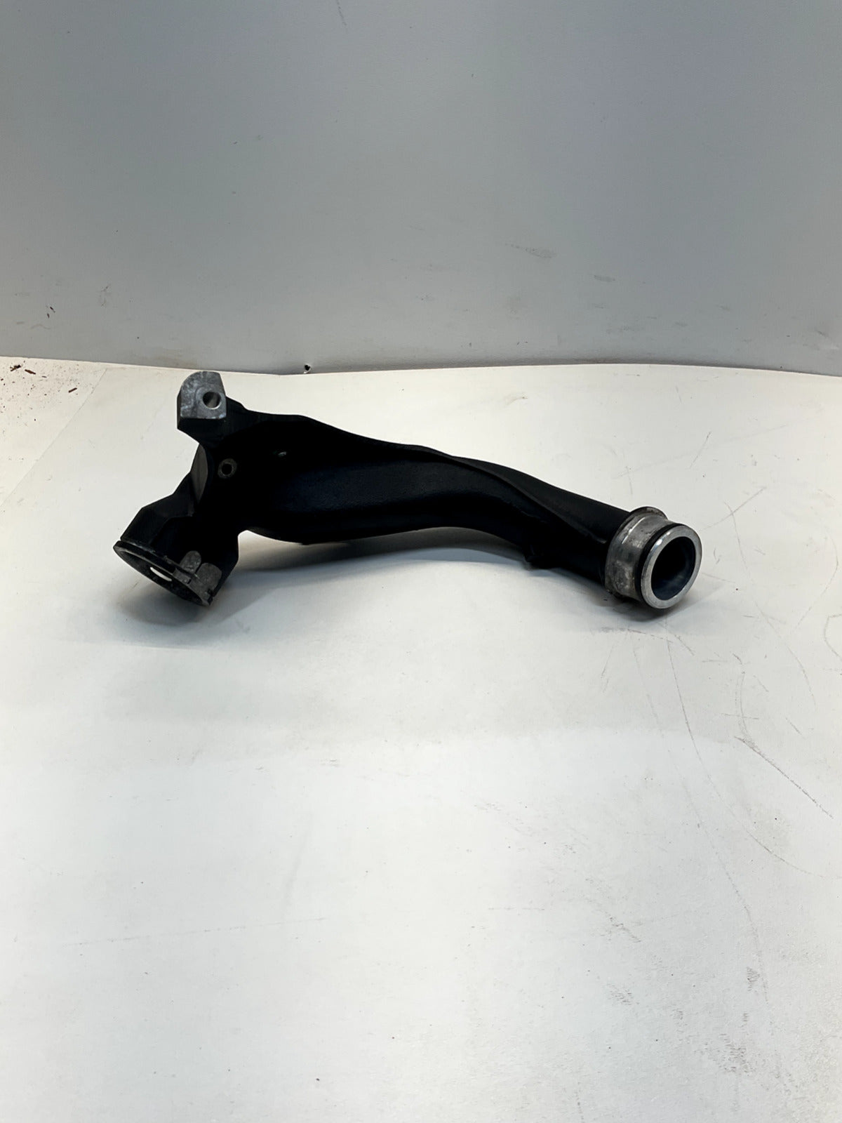 2007-11 Mercedes W221 S550 CL550 Upper Coolant Water Hose Tube Pipe OEM