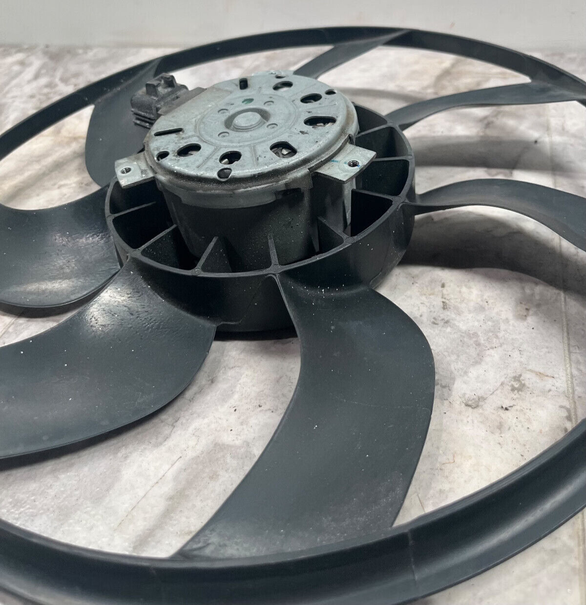 2015-21 Ford Explorer Engine Cooling Radiator Fan Motor & Blade OEM