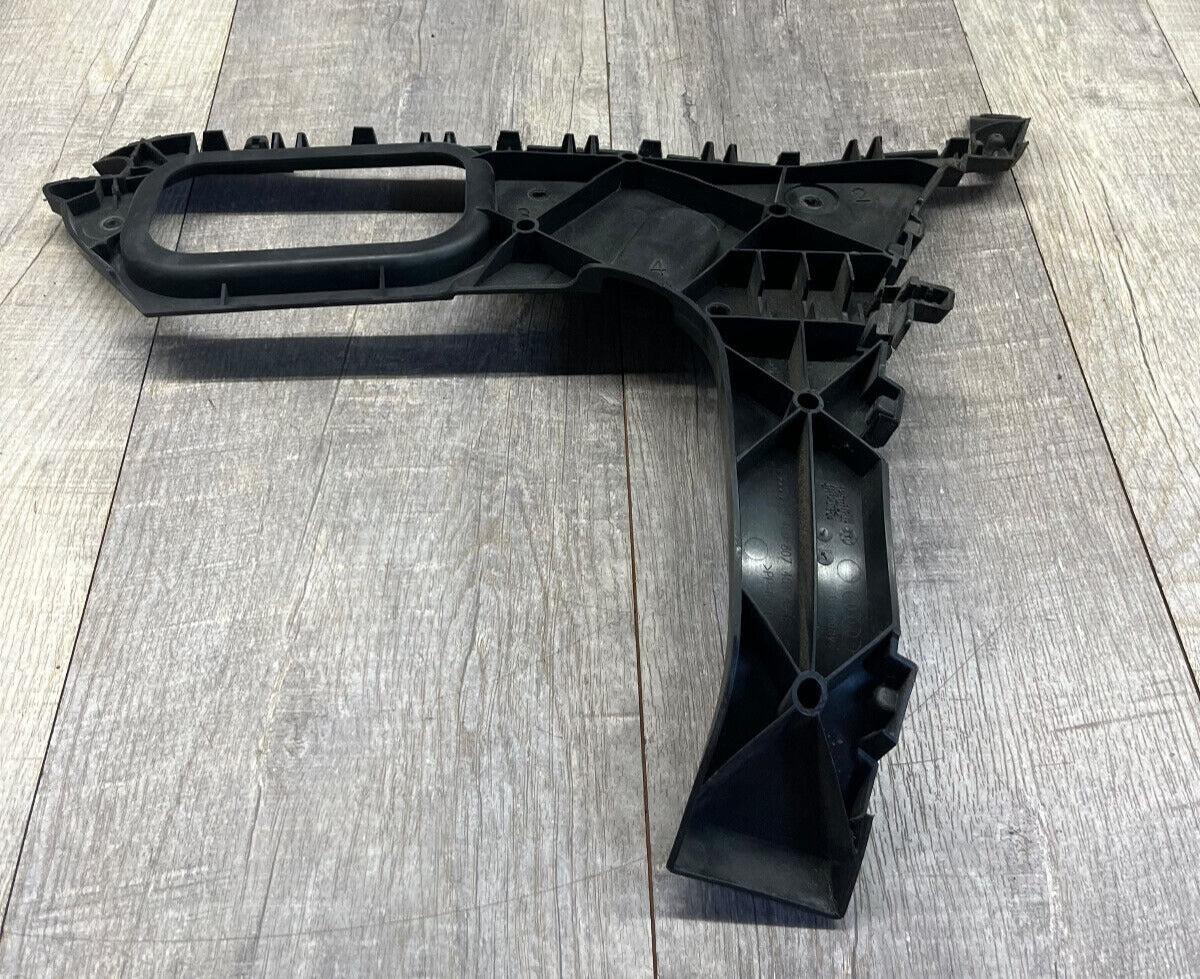 2007-15 Audi Q7 Rear Right Passenger Side Bumper Guide Bracket Support OEM