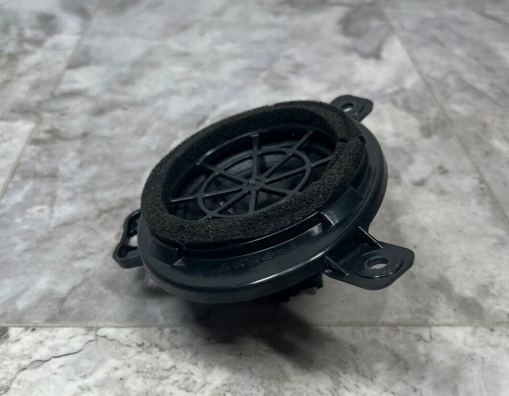 2007-12 Audi Q7 Rear Left Door Speaker BOSE OEM