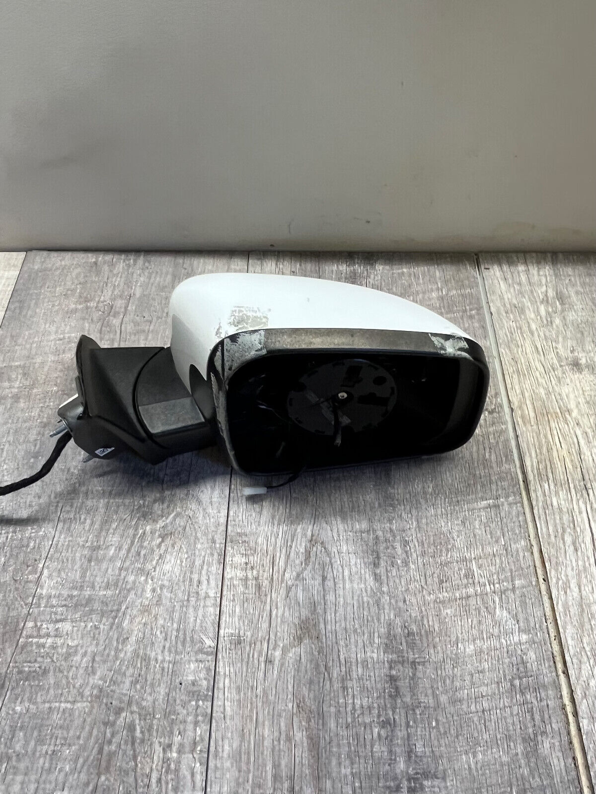 2011-15 Dodge Durango Right Side Door Mirror W/O Mirror OEM