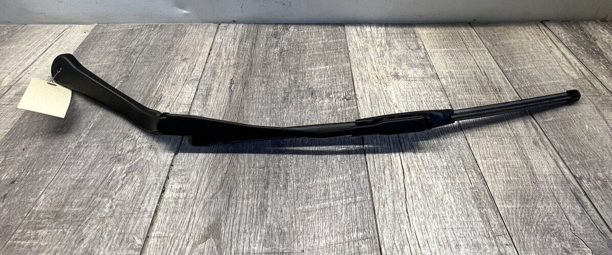 2007-11 BMW E90 E91 E92 E93 328i 3-Series Front Left Wiper Arm OEM
