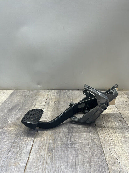 2007-13 BMW 328I Front Left Brake Stop Pedal W/ Bracket Support OEM