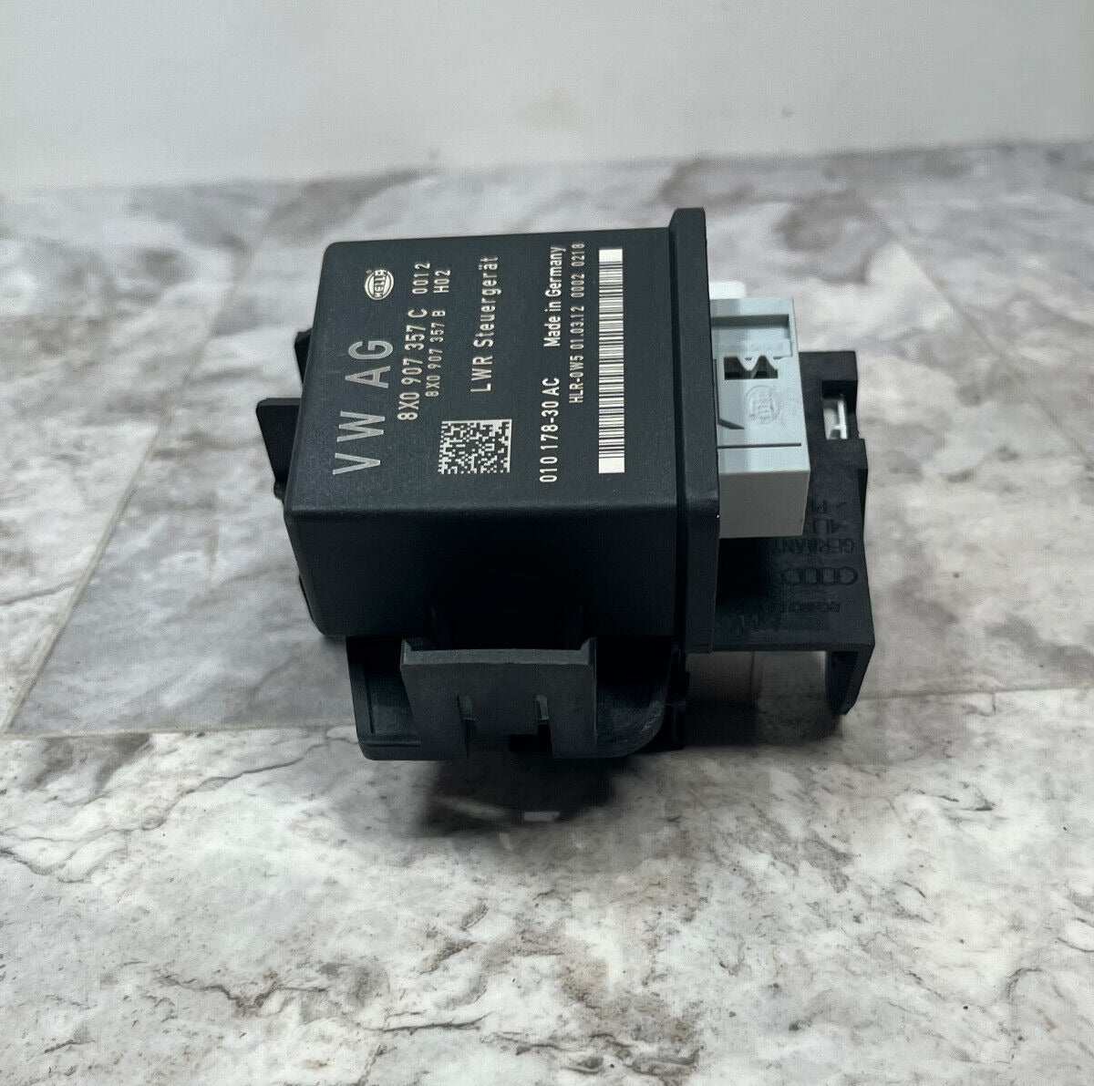 2011-15 Audi Q7 Tire Pressure Monitoring Control Module Unit OEM