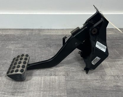 2007-13 Mercedes W221 S550 CL550 S63 AMG CL63 AMG Brake Pedal W/ Cover Pad OEM