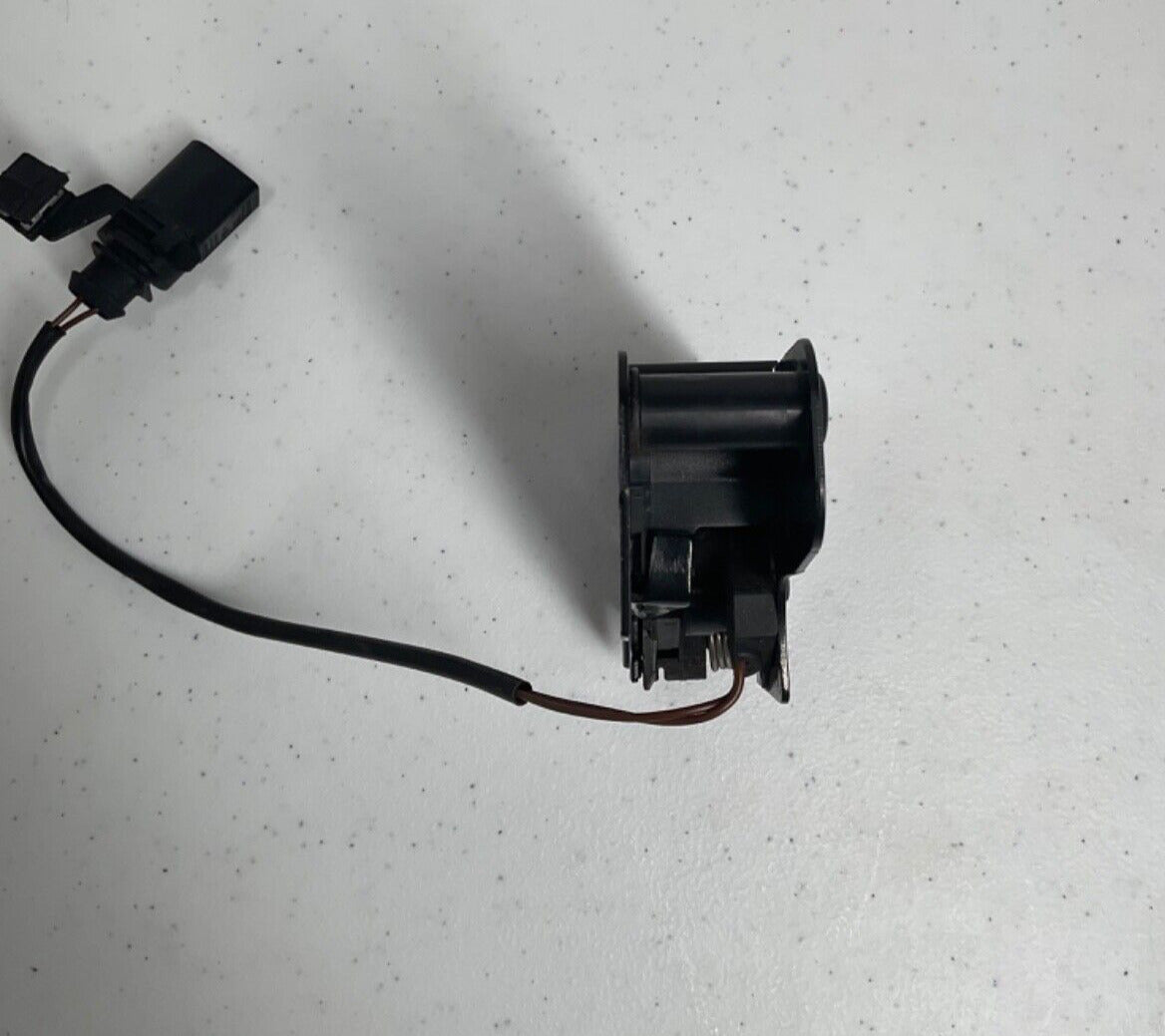 2007-15 Audi Q7 Front Lower Hood Latch Lock Actuator OEM