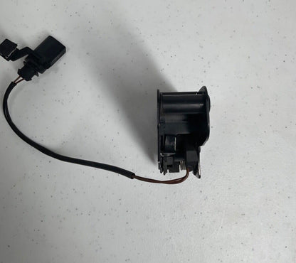2007-15 Audi Q7 Front Lower Hood Latch Lock Actuator OEM