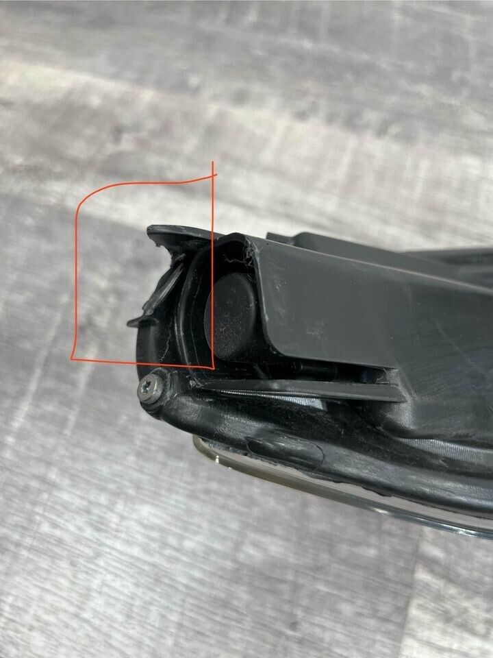 2014-16 Toyota Highlander Left Side Headlight Chrome OEM