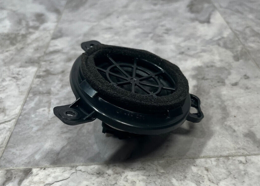 2007-12 Audi Q7 Rear Left Door Speaker BOSE OEM