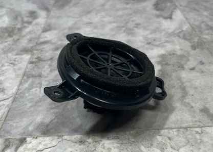 2007-12 Audi Q7 Rear Left Door Speaker BOSE OEM