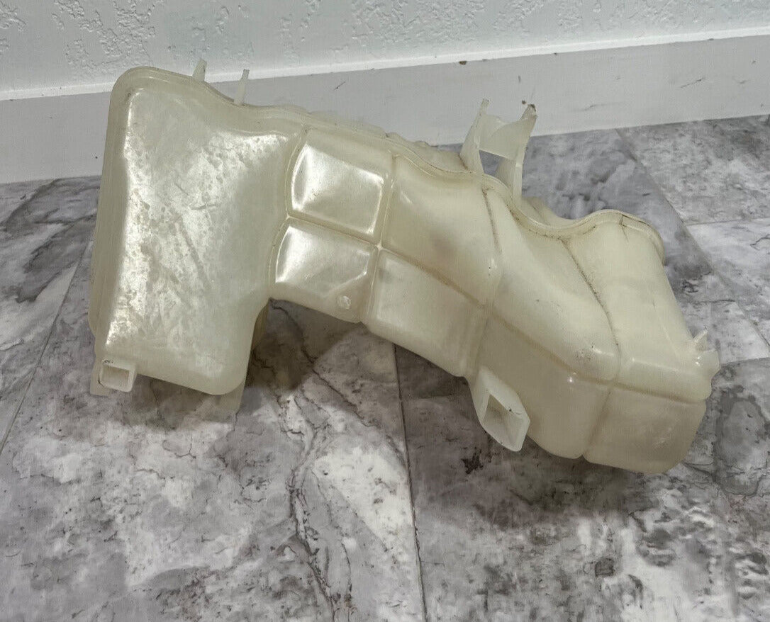 2005-10 Dodge Chrysler 300 Radiator Coolant Recovery Reservoir