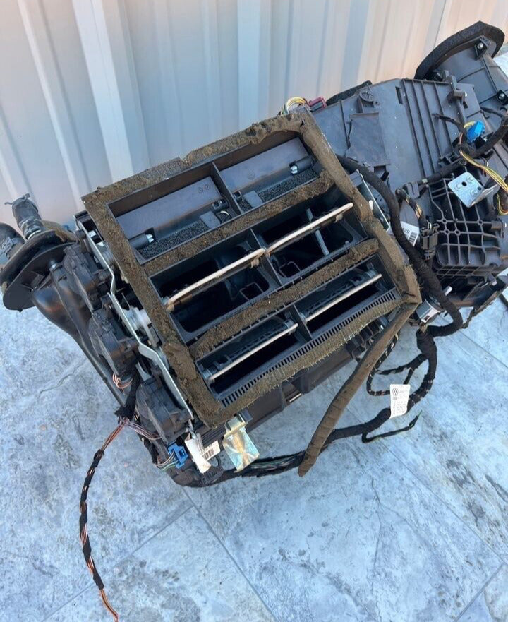 2011-15 Audi Q7 Front HVAC Heater Matrix Radiator Core Element OEM LOCAL PICK UP