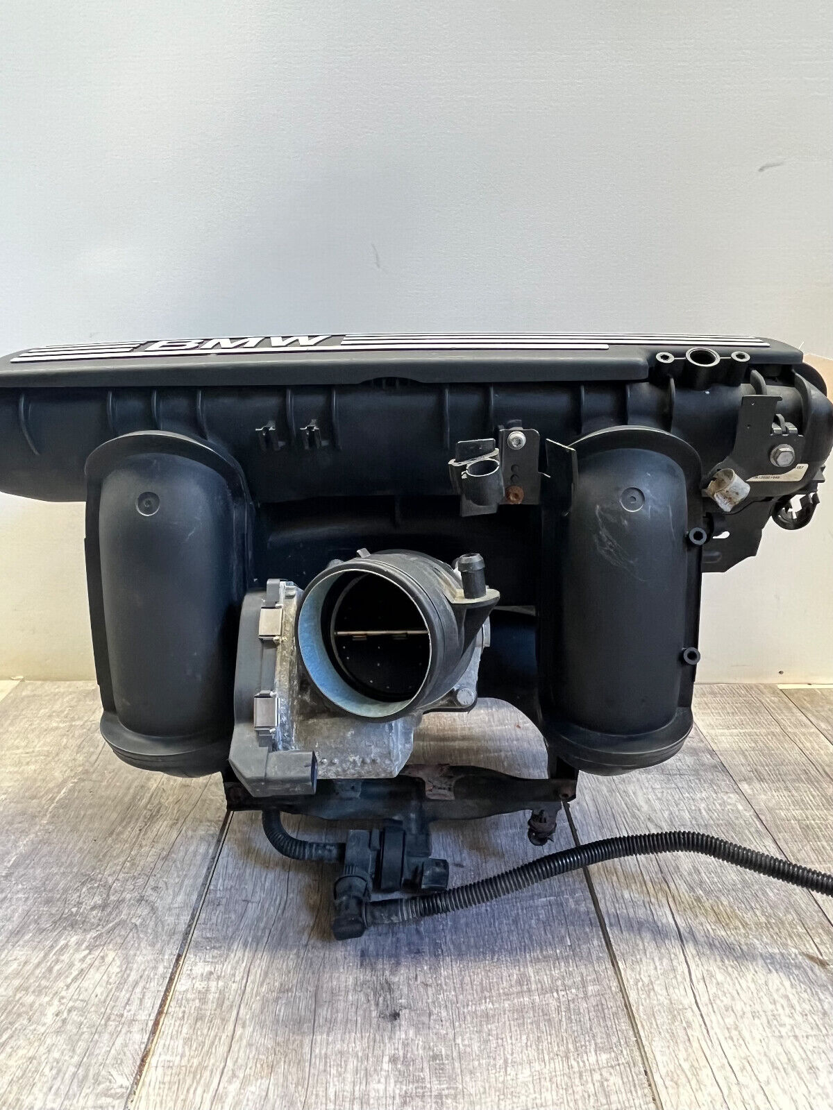 2006-13 BMW E90 328i Engine Motor Intake Manifold OEM