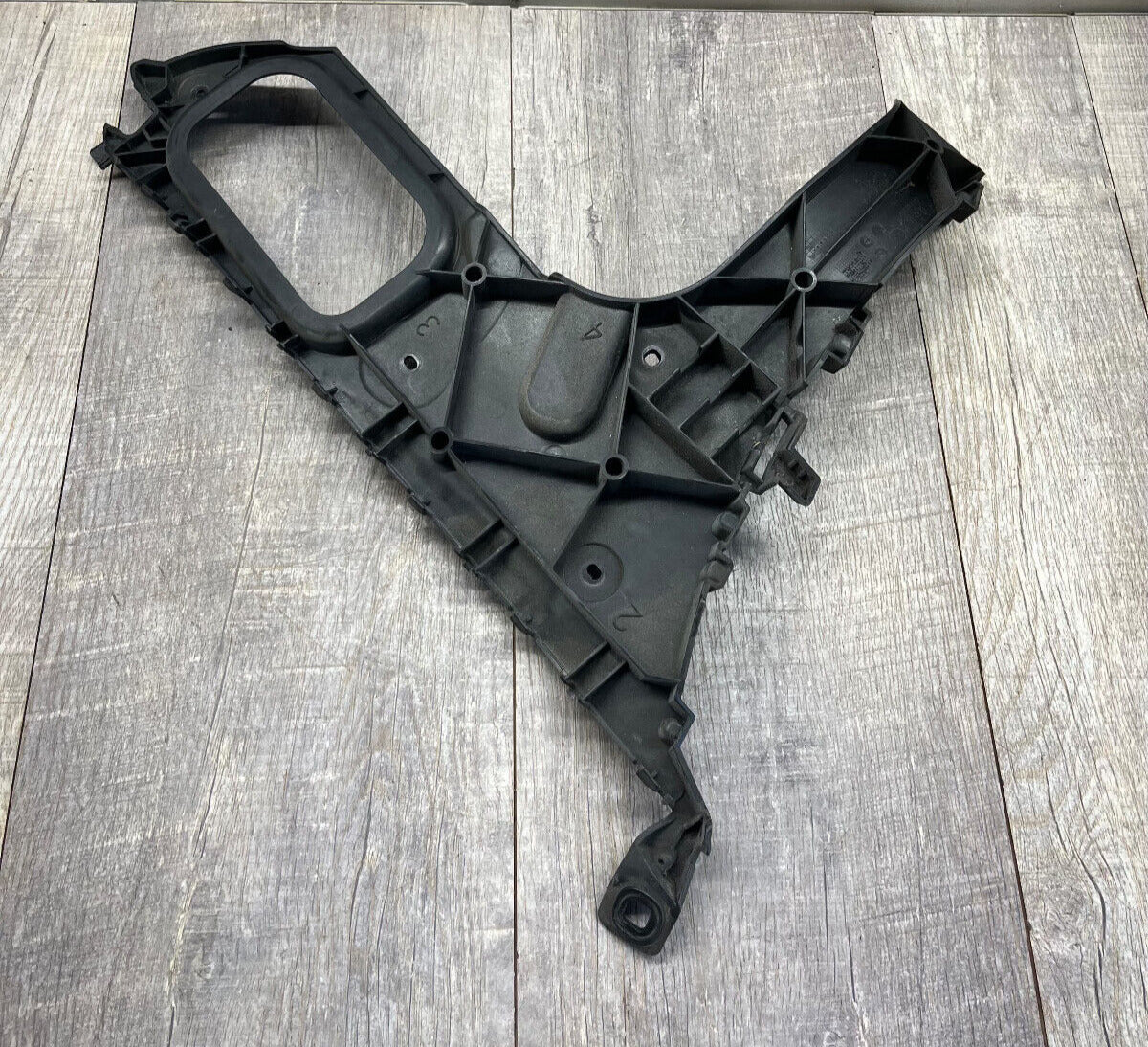 2007-15 Audi Q7 Rear Left Driver Side Bumper Guide Bracket Support OEM