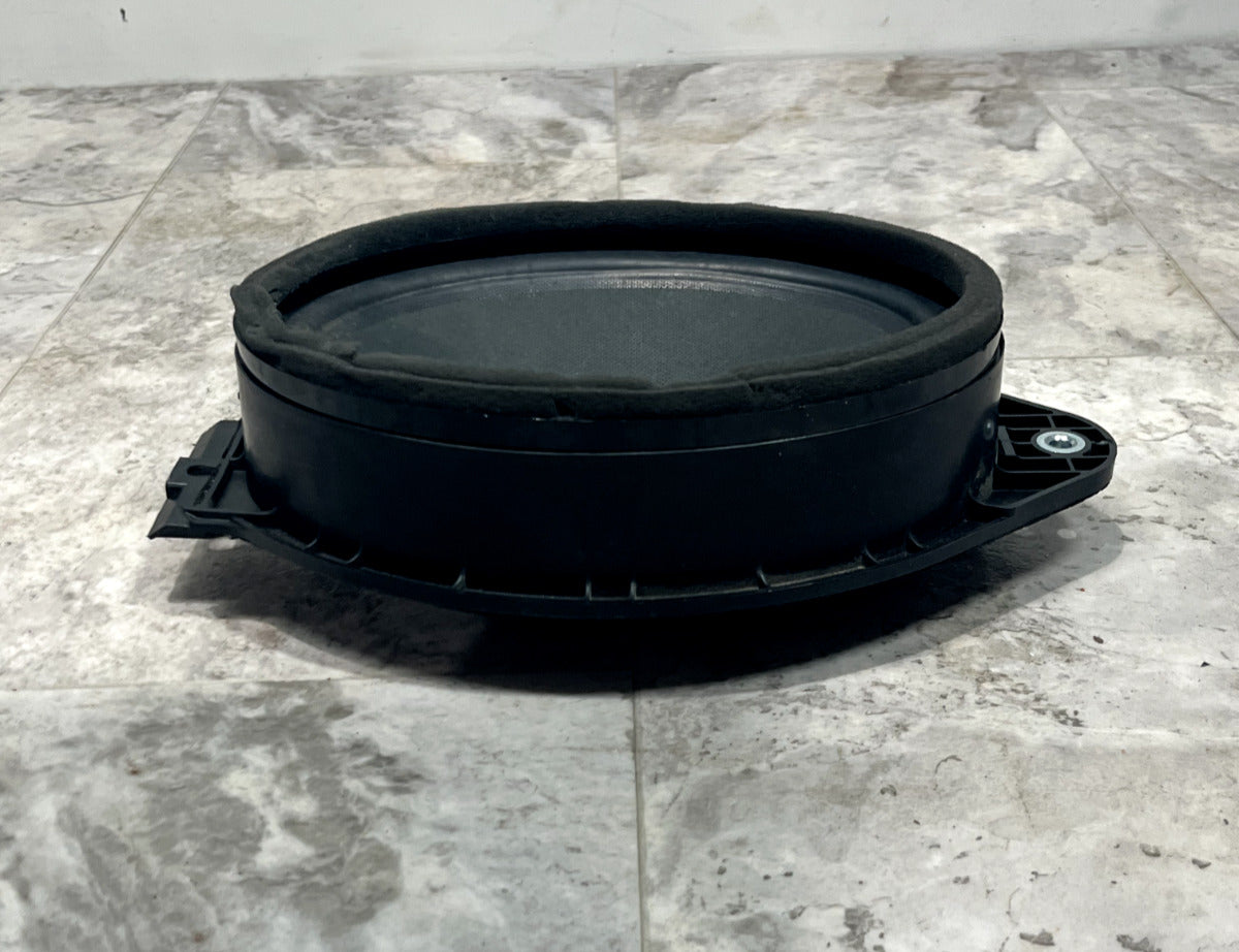 2014-19 Silverado Sierra Front Left or Right Door Speaker 1500 GM OEM