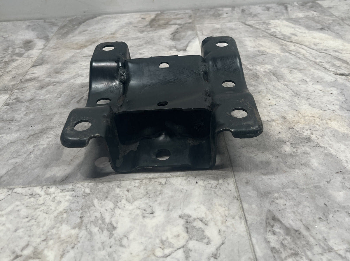 2007-15 Audi Q7 DriverShaft Mount Bracket Protector OEM