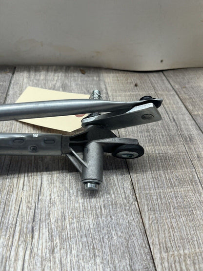 2012-15 Chevy Saturn Vue Captiva Sport Windshield Wiper Linkage