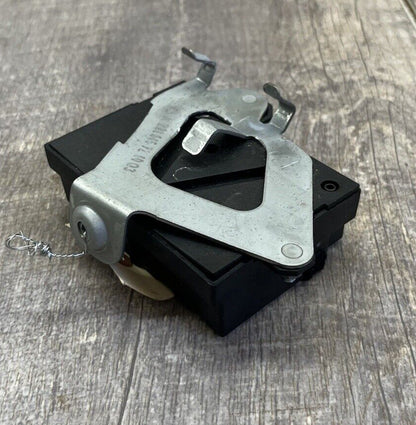 2006-14 Mercedes W221 S550 Fuel Pump Control Module OEM