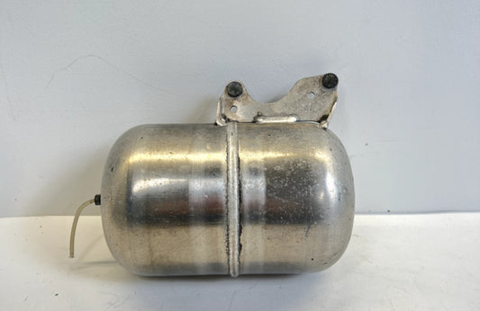 2007-13 Mercedes S550 Air Suspension Pressure Accumulator Reservoir Tank OEM