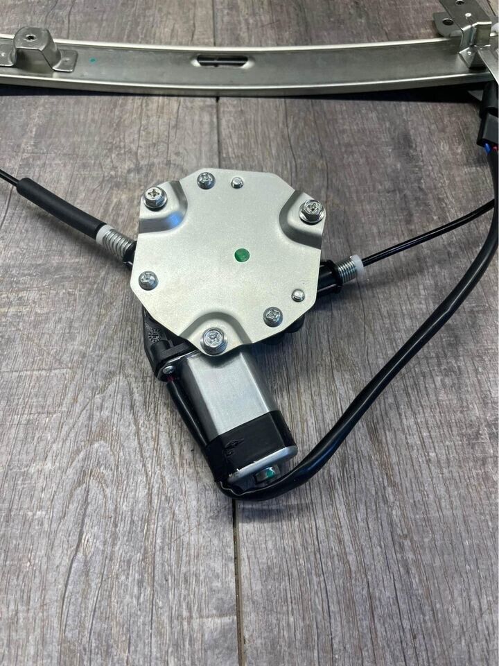 2006-13 Chevy Impala Power Window Motor & Regulator Assembly