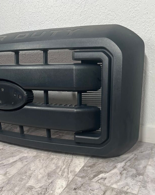 2011-16 Ford F250 F350 Front Radiator Grill Super Duty OEM