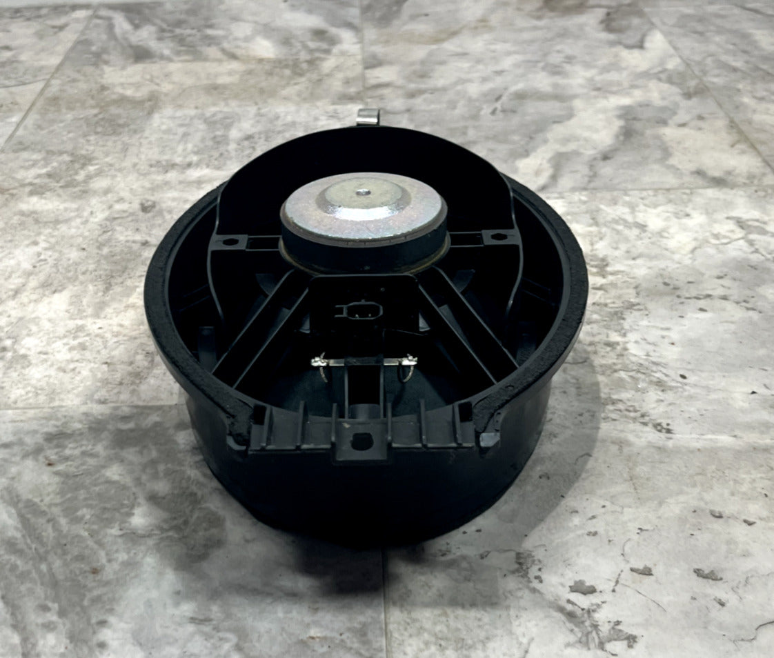 2014-19 Silverado Sierra Front Left or Right Door Speaker 1500 GM OEM