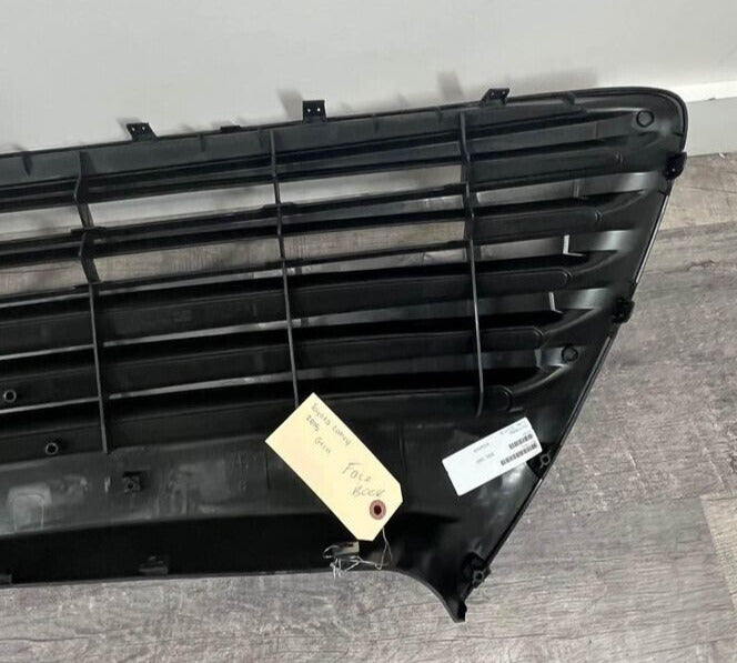 2015-17 Toyota Camry Front Lower Bumper Grill Grille OEM