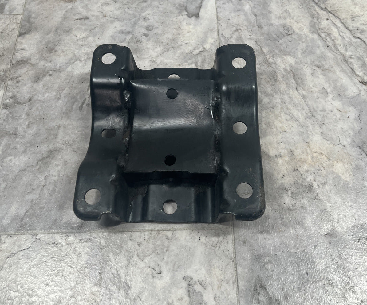 2007-15 Audi Q7 DriverShaft Mount Bracket Protector OEM