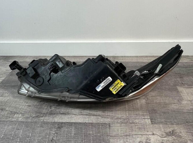 2014-16 Toyota Highlander Right Side Headlight Chrome OEM