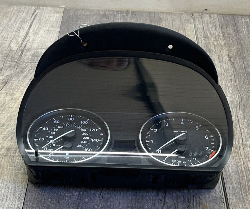 2007-11 BMW 328i 335i Instrument Cluster Gauge Speedometer OEM