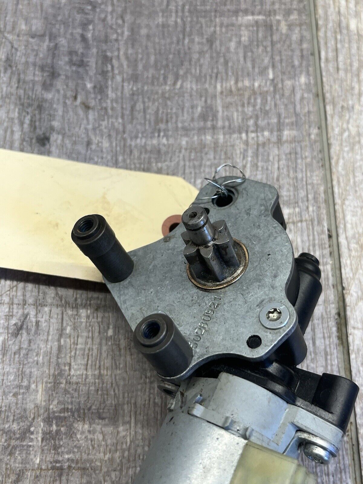 2006-11 BMW E90 E92 328i 330i 335i Front Left Lower Seat Motor OEM