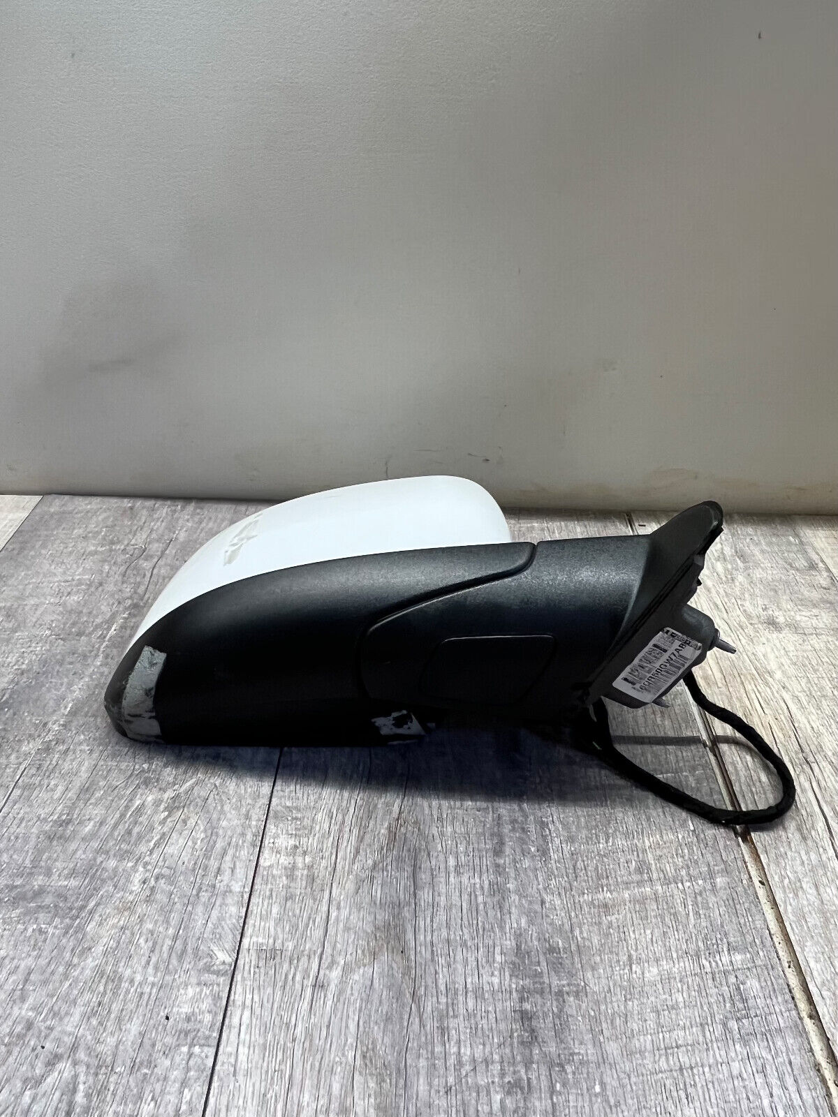 2011-15 Dodge Durango Right Side Door Mirror W/O Mirror OEM