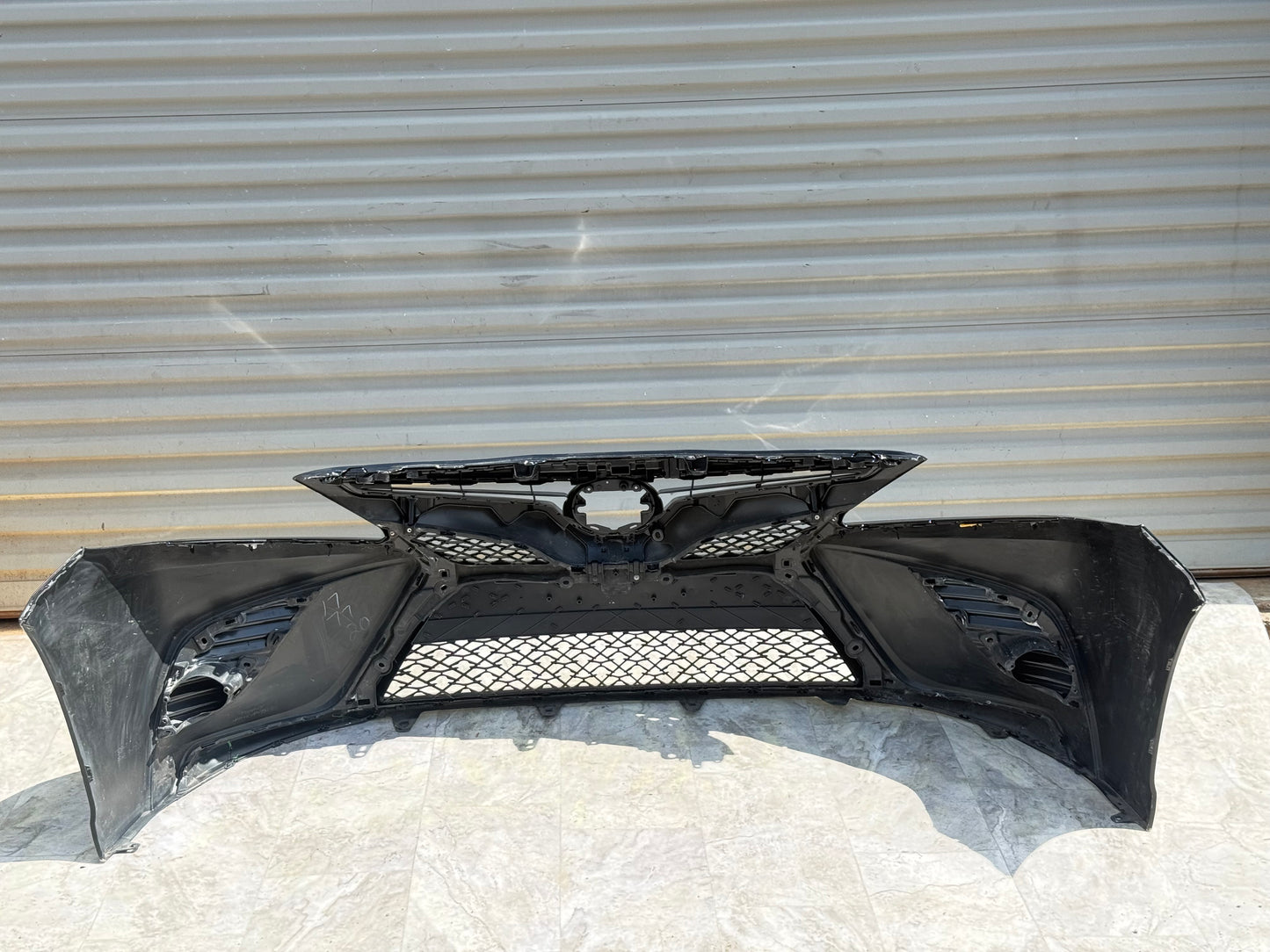 2018-20 Toyota Camry Front Bumper