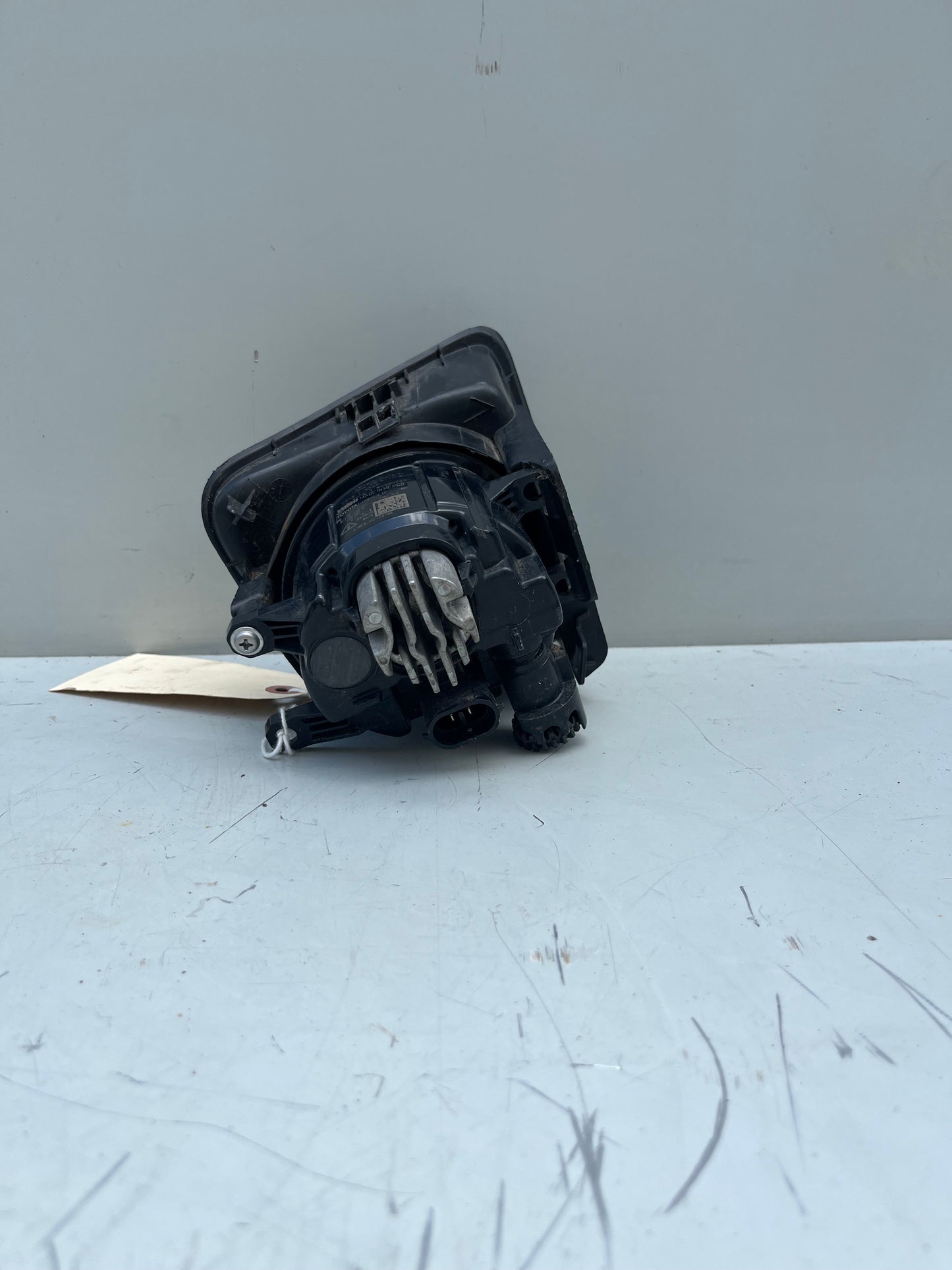 2016-20 Toyota Tundra Bumper Mount Fog Lamp Left