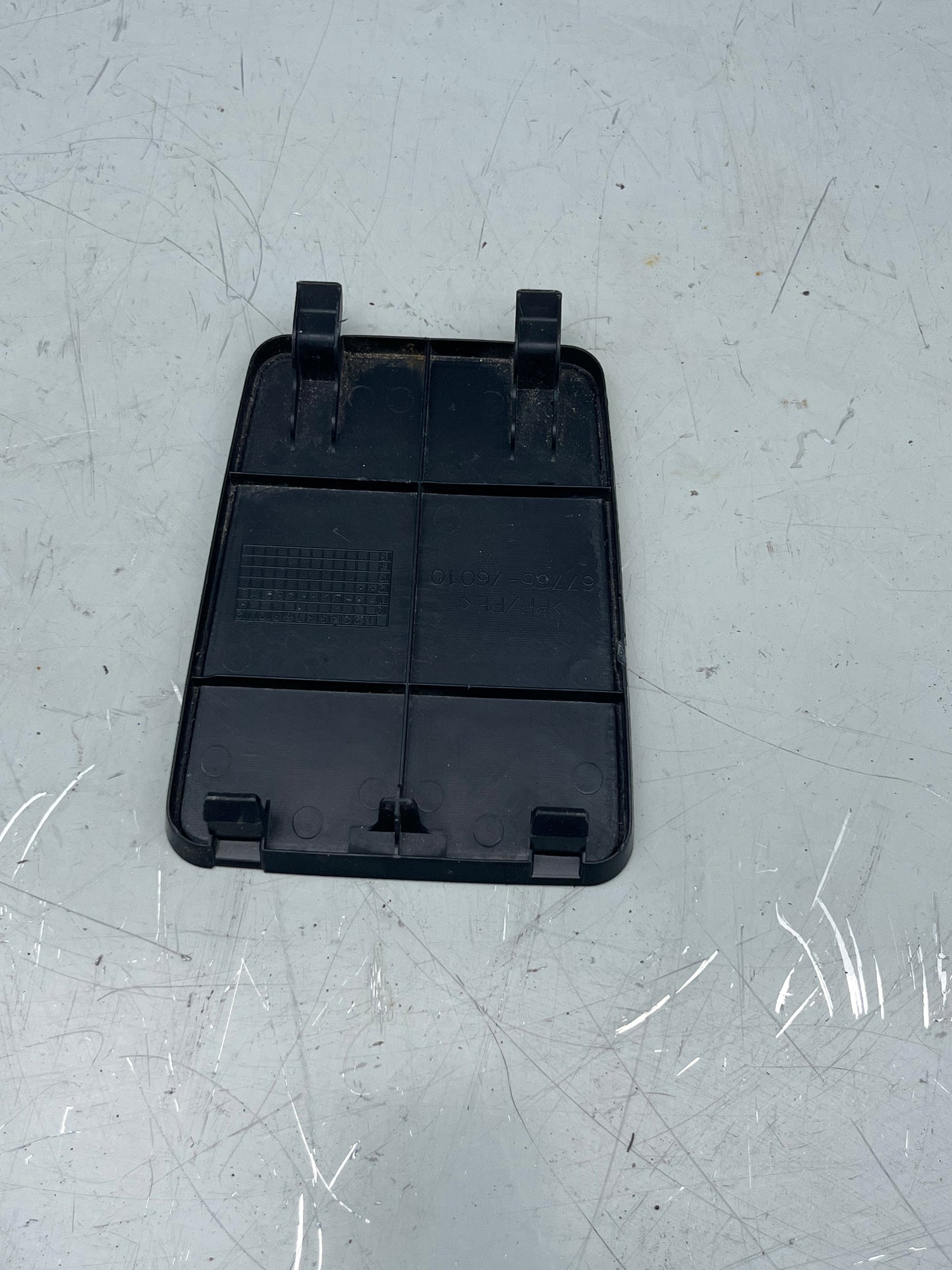 2011-17 Lexus CT200H Boot Lid Tailgate Trim