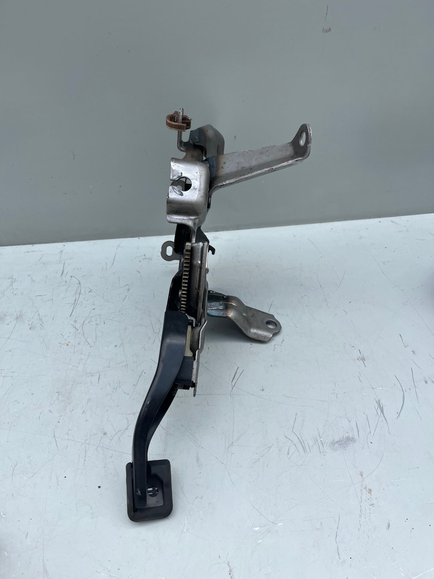 2011-17 Lexus CT200H Brake Pedal