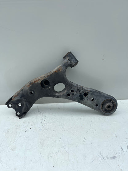 2011-17 Lexus CT200H Lower Arm Control RIGHT
